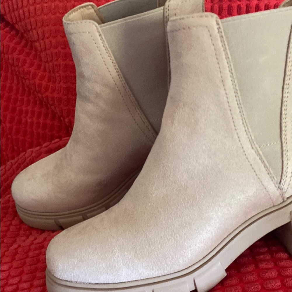 Women's Cream Ankle Boots